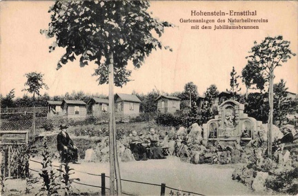 1921, Hohenstein-Ernstthal, Gartenanlagen des Naturheilvereins mit dem Jubiläumsbrunnen
